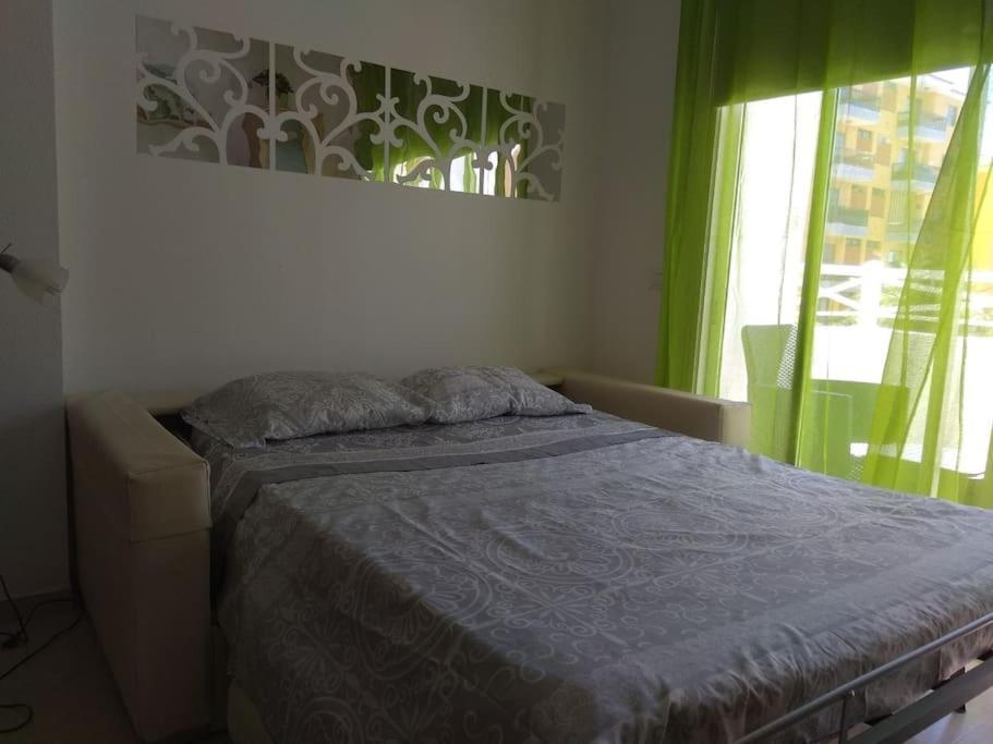 Apartamento Con Vistas Al Mar, Piscina Y Wifi 坎德拉里亚 外观 照片
