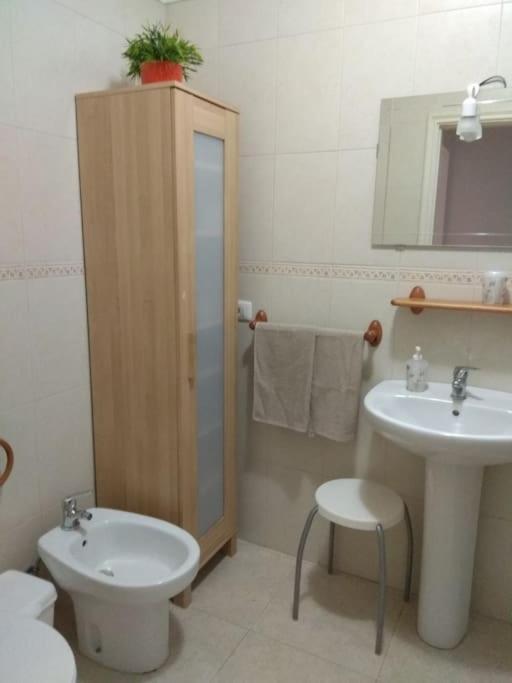 Apartamento Con Vistas Al Mar, Piscina Y Wifi 坎德拉里亚 外观 照片