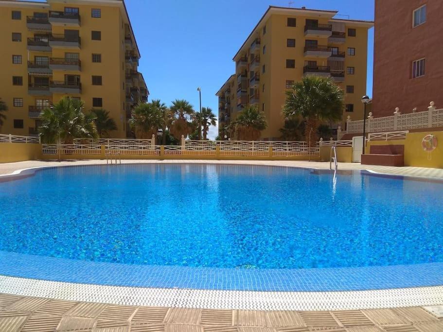 Apartamento Con Vistas Al Mar, Piscina Y Wifi 坎德拉里亚 外观 照片